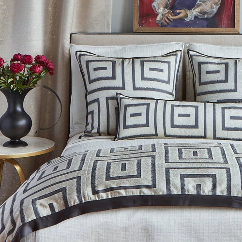 The Big Clearance Ann Gish Unmazed Duvet