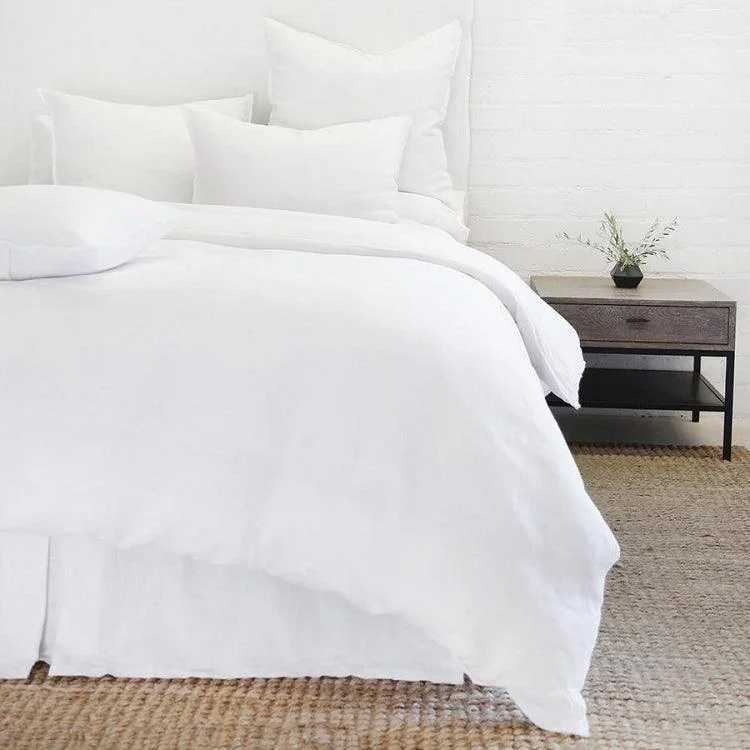 Hurry, Don’t Miss Out Pom Pom at Home Blair White Duvet