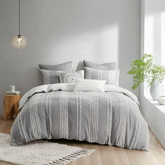 Weekend Discount Fest 100% Cotton Kara Jacquard Duvet Cover Set -3 pcs. (King/Cal King) Weekend Discount Fest 100% Cotton Kara Jacquard Duvet Cover Set -3 pcs. (King/Cal King)