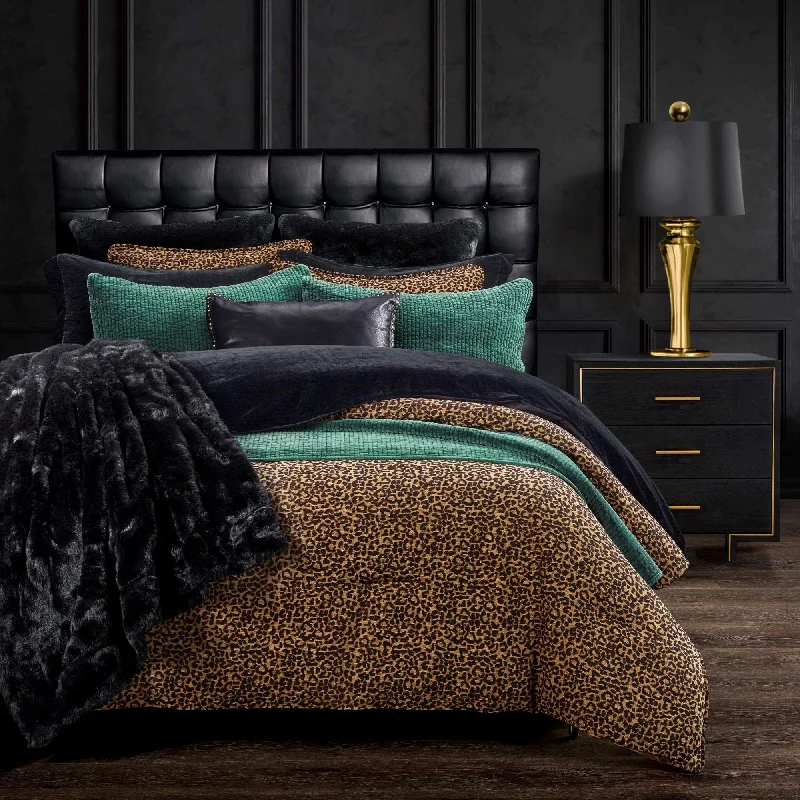Weekend Limited-Time Offers Adrienne Bedding Set