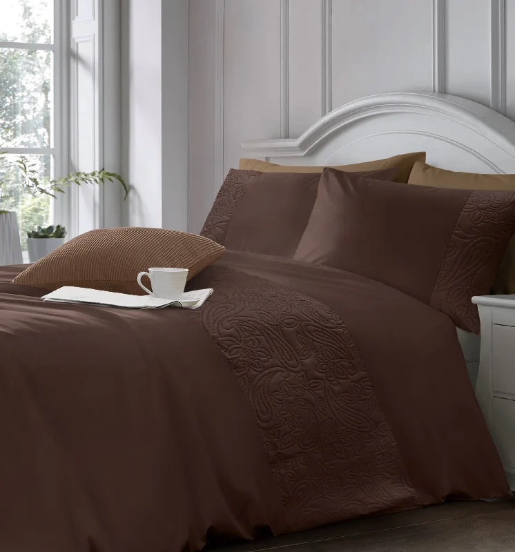 Unseen Savings Velosso Alexis Floral Embossed Chocolate Brown Duvet Cover & Pillowcase Set Unseen Savings Velosso Alexis Floral Embossed Chocolate Brown Duvet Cover & Pillowcase Set