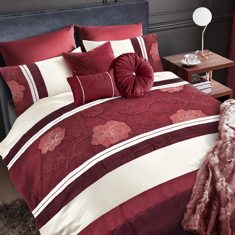 Seasonal Sale Intimates Aura Burgundy Quilted Duvet Cover & Pillowcase Set