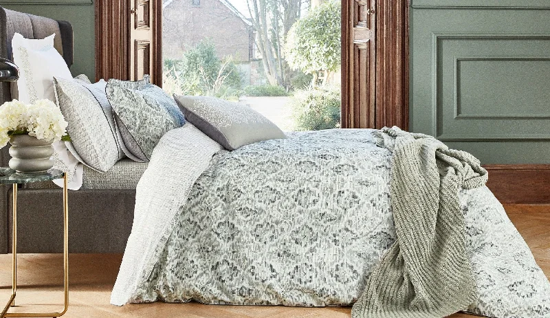 Weekend Low Prices Bedeck of Belfast "Navah" Duvet Cover and Pillowcase