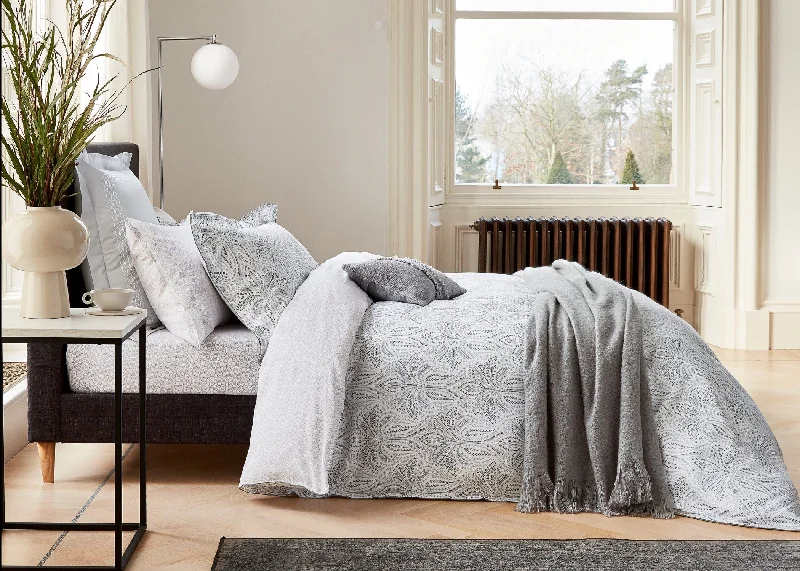 Weekend Flash Savings Bedeck of Belfast "Saffi" Duvet Cover and Pillow Case