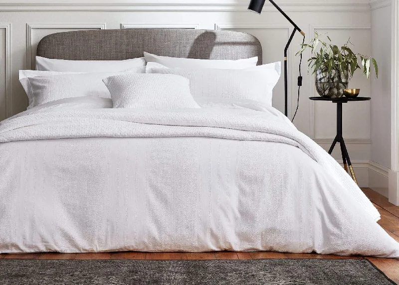 Weekend Shopping Fever Bedeck of Belfast "Tenno" Duvet Cover and Pillow Case