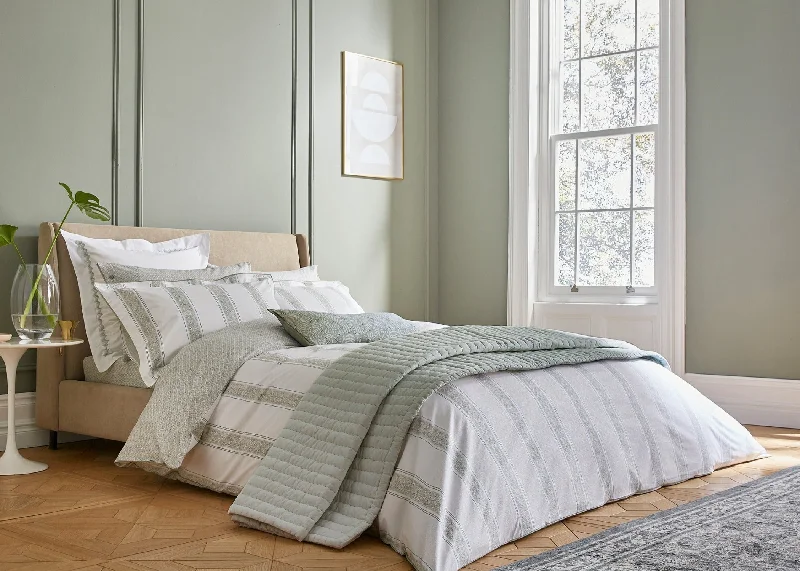 Weekend Sale Marathon Bedeck of Belfast "Yuna" Duvet Cover and Pillowcase