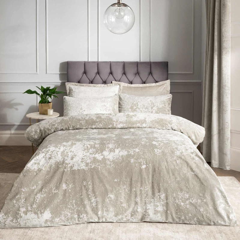 Weekend Shopping Extravaganza Crushed Velvet Duvet Cover Set Natural