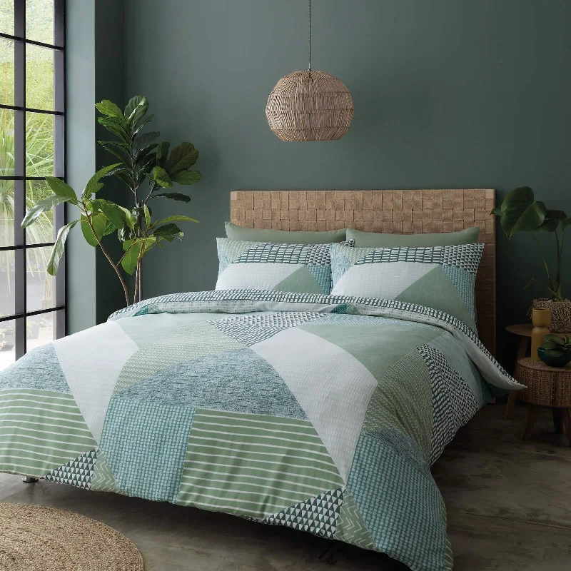 Exclusive Savings Event Larsson Geo Duvet Cover Set Green