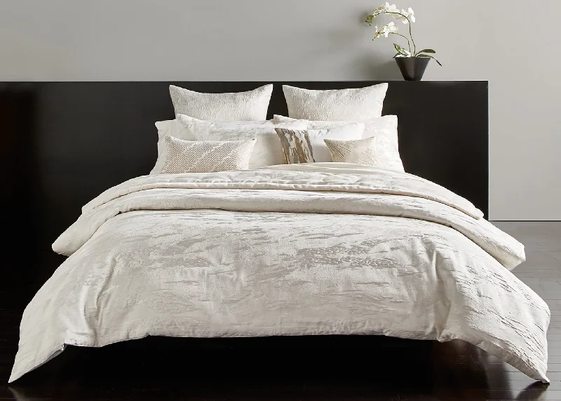 Weekend Offers Galore Donna Karan "Seduction" Duvet Cover and Pillowcase