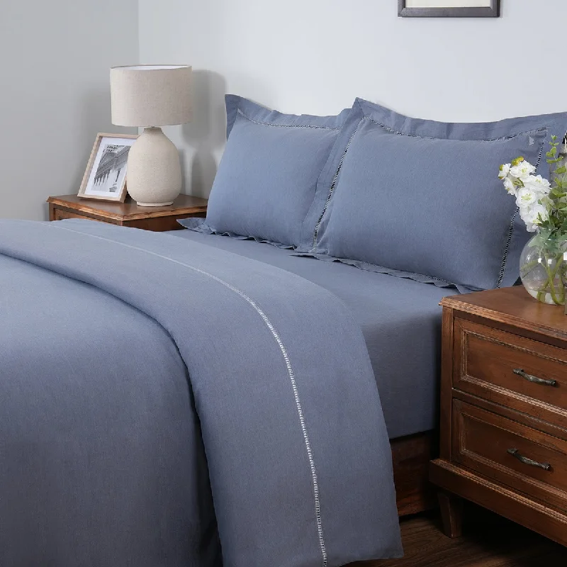Today’s Flash Sale Emmie Made With Egyption Cotton Ultra Soft Blue Duvet Cover with Pillow Case Today’s Flash Sale Emmie Made With Egyption Cotton Ultra Soft Blue Duvet Cover with Pillow Case