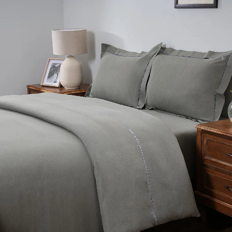 Big Discount Event Emmie Made With Egyption Cotton Ultra Soft Green Duvet Cover with Pillow Case Big Discount Event Emmie Made With Egyption Cotton Ultra Soft Green Duvet Cover with Pillow Case
