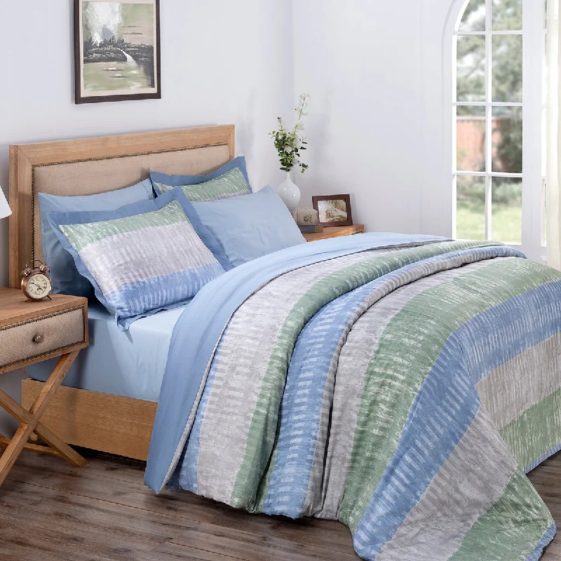 Price Slash Alert Global Atelier Streak Tint Blue Plain & Printed Reversible 100% Cotton Super Soft Duvet Cover with Pillow Case Price Slash Alert Global Atelier Streak Tint Blue Plain & Printed Reversible 100% Cotton Super Soft Duvet Cover with Pillow Case