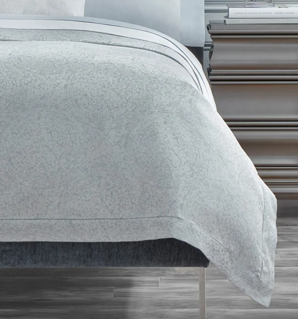 Shop & Save Now Gocce Duvet Cover