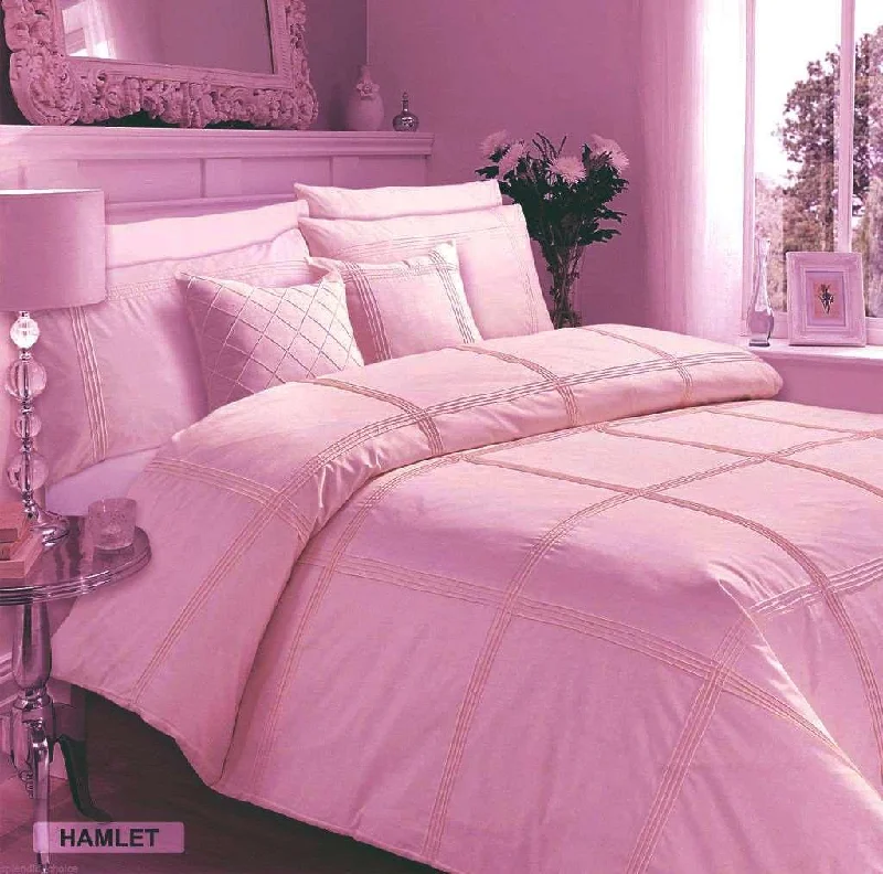 Weekend Hot Prices Hamlet Pintuck Pleated Duvet Cover Bedding Set with Pillowcases – Soft, Elegant, Available in All Sizes Weekend Hot Prices Hamlet Pintuck Pleated Duvet Cover Bedding Set with Pillowcases – Soft, Elegant, Available in All Sizes