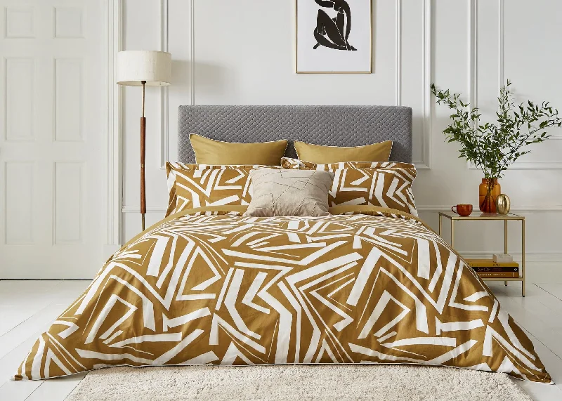 Weekend Bargain Deals Harlequin "Transverse" Duvet Cover and Pillowcase