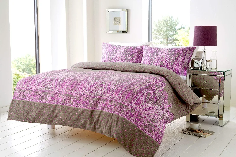 Time-Sensitive Offer Kensington Luxury Paisley Design Cotton Rich Duvet Set Double King Sizes Bold Colours Elegant Bedroom Décor Comfortable Sleep Essentials by OLIVIA ROCCO Time-Sensitive Offer Kensington Luxury Paisley Design Cotton Rich Duvet Set Double King Sizes Bold Colours Elegant Bedroom Décor Comfortable Sleep Essentials by OLIVIA ROCCO
