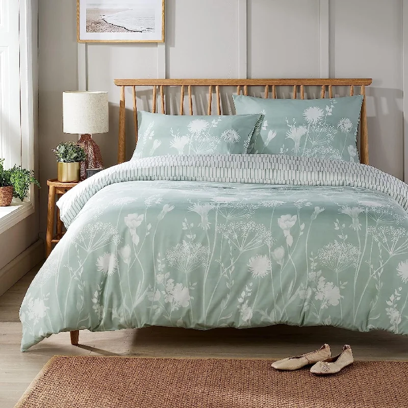 Weekend Flash Sale Meadow Sage Green Reversible Duvet Cover Set with Pillowcases Easy Care Durable Polyester Stylish Quilted Design Single Double King by OLIVIA ROCCO Weekend Flash Sale Meadow Sage Green Reversible Duvet Cover Set with Pillowcases Easy Care Durable Polyester Stylish Quilted Design Single Double King by OLIVIA ROCCO