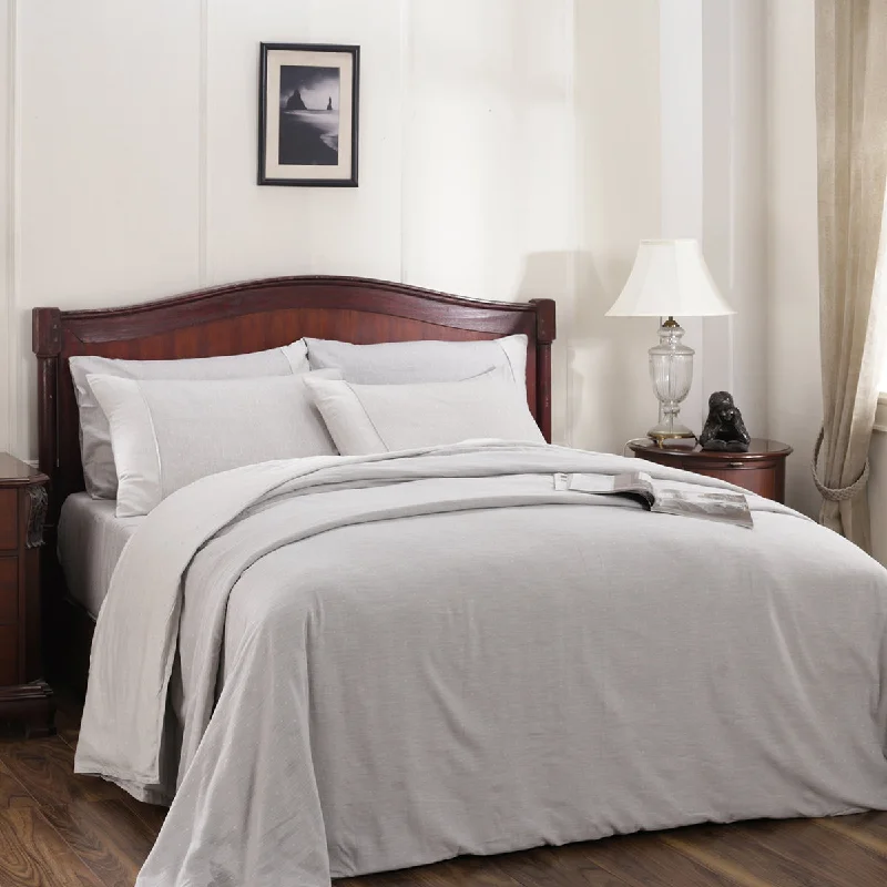 Bargain Alert Muted Dot Reversible Made With Egyptian Cotton Ultra Soft Grey Duvet Cover with Pillow Case Bargain Alert Muted Dot Reversible Made With Egyptian Cotton Ultra Soft Grey Duvet Cover with Pillow Case
