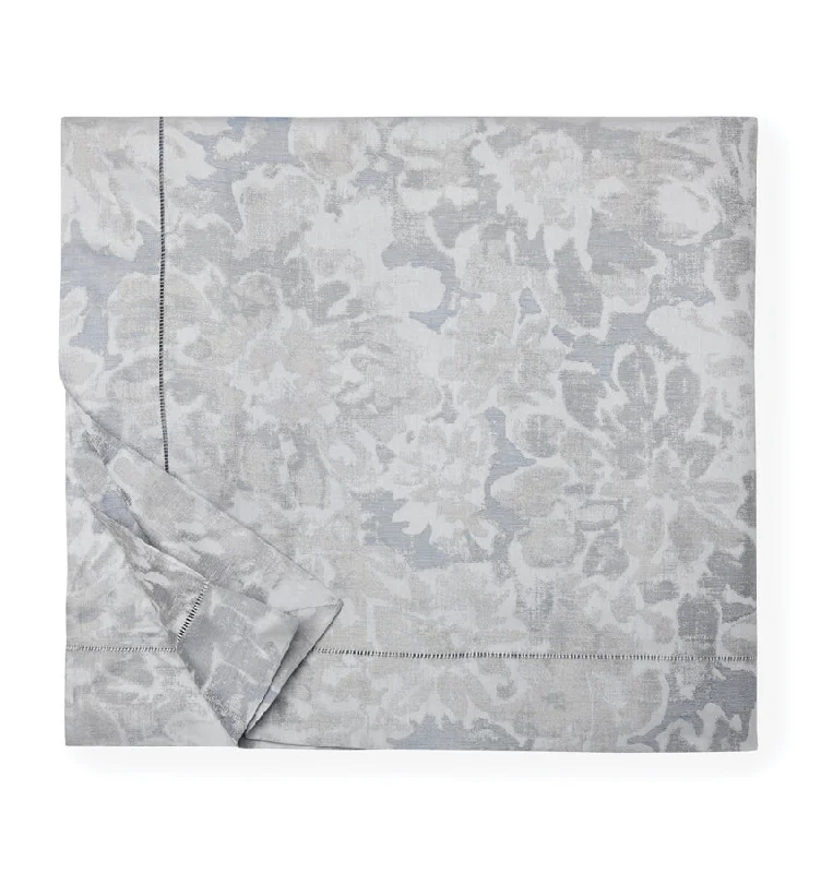 Weekend Price Breaks Petalo Duvet Cover