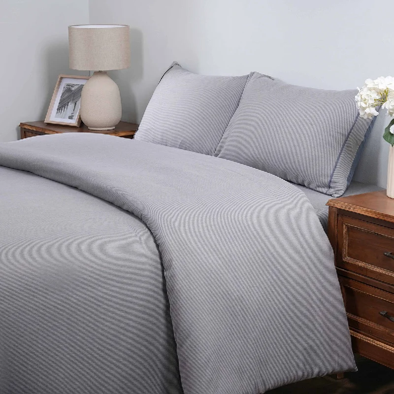 Unbeatable Prices Pin Stripe Made With Egyption Cotton Ultra Soft Blue Duvet Cover with Pillow Case Unbeatable Prices Pin Stripe Made With Egyption Cotton Ultra Soft Blue Duvet Cover with Pillow Case