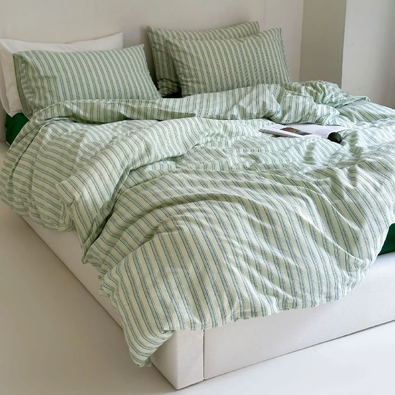 The Big Clearance Refreshing Stripe Duvet Cover & Pillowcases (Green / Thick Blue)
