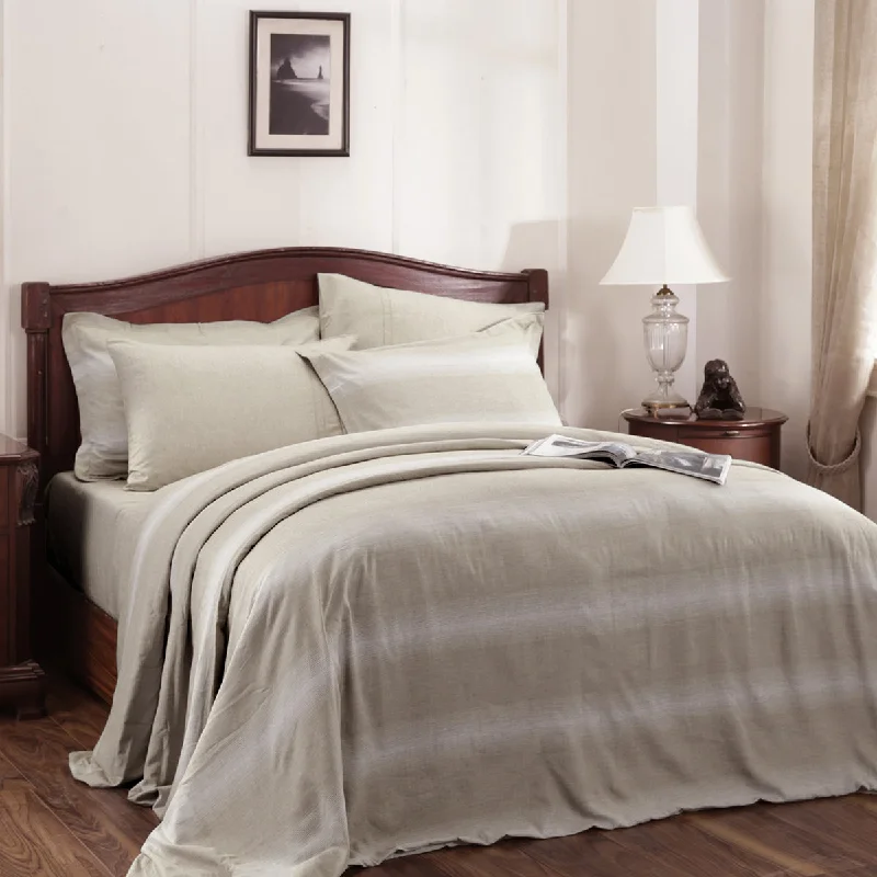 Get It Now Rhythmic Stripe Reversible Made With Egyptian Cotton Ultra Soft Chinchilla/White Duvet Cover with Pillow Case Get It Now Rhythmic Stripe Reversible Made With Egyptian Cotton Ultra Soft Chinchilla/White Duvet Cover with Pillow Case