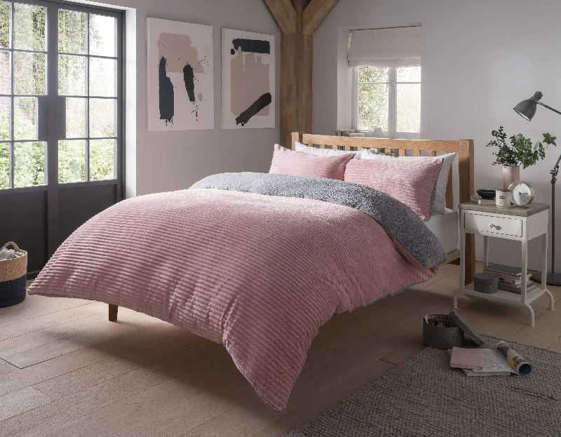BLUSH PINK