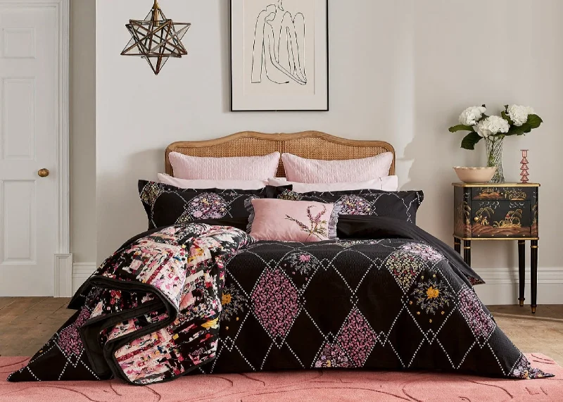Weekend Price Slash Event Ted Baker "Diamonds" Duvet Cover and Oxford Pillowcases