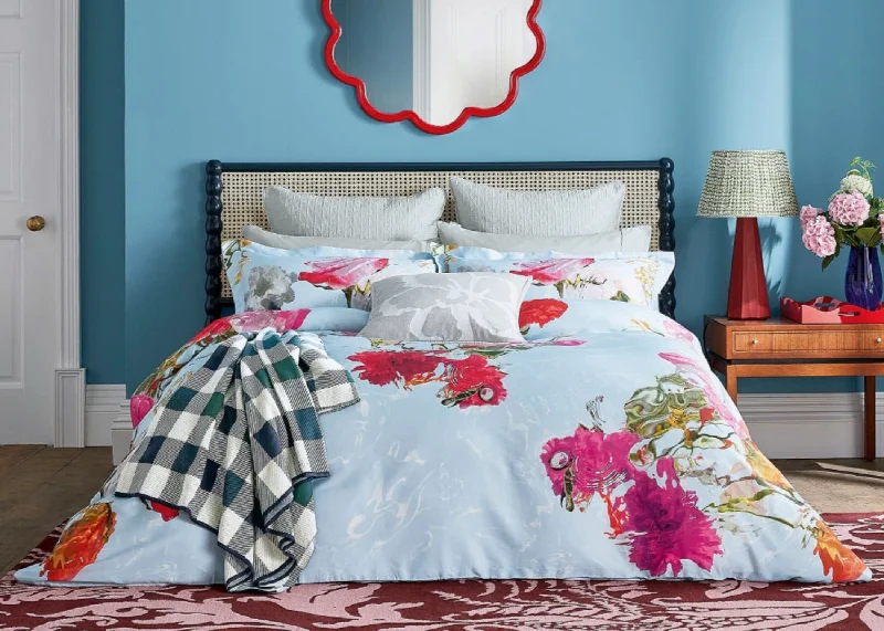 Weekend Flash Offers Ted Baker "Floating Floral" Duvet Cover and Oxford Pillowcases