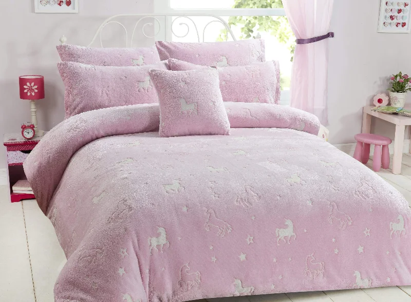 Extra Discount Unicorn Glow in the Dark Teddy Fleece Duvet Set for Kids Girls Magical Bedtime Bedding Warm and Cosy OEKO-TEX Certified Pink by OLIVIA ROCCO Extra Discount Unicorn Glow in the Dark Teddy Fleece Duvet Set for Kids Girls Magical Bedtime Bedding Warm and Cosy OEKO-TEX Certified Pink by OLIVIA ROCCO