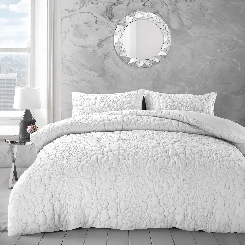 Weekend Shopping Madness Velosso Alini White Floral Embossed Duvet Cover & Pillowcase Set Weekend Shopping Madness Velosso Alini White Floral Embossed Duvet Cover & Pillowcase Set