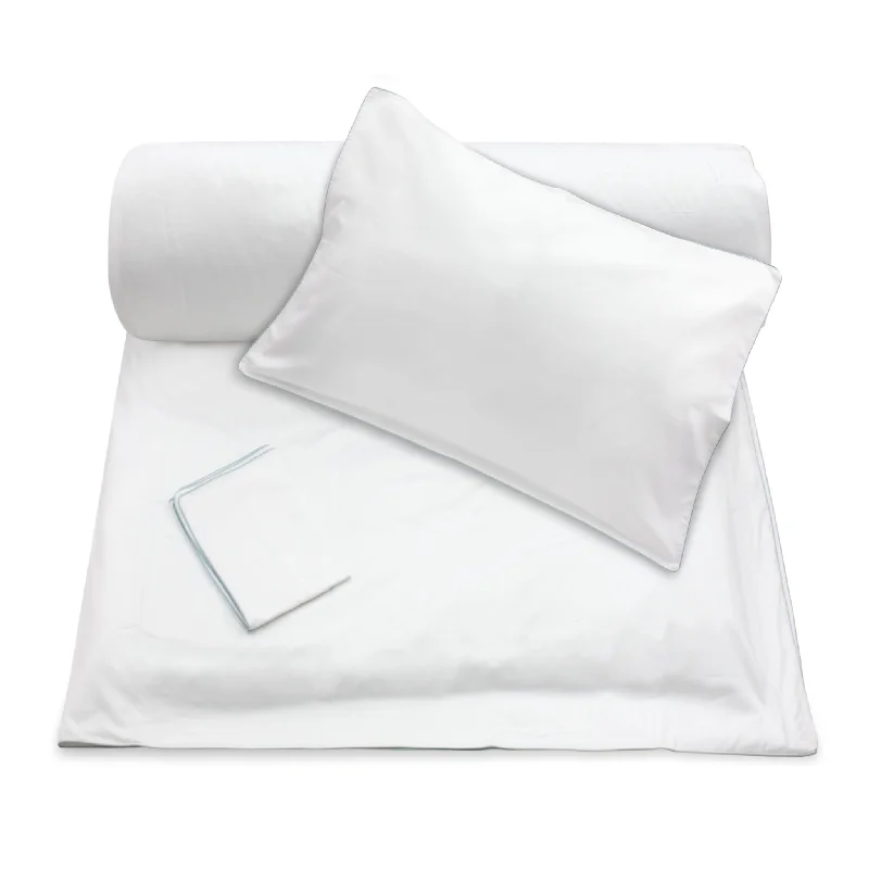Weekend Flash Discount White Duvet with Light Blue Piping + Pillowcases (600 TC)