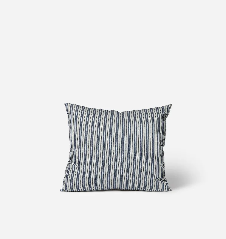 Today’s Flash Sale Abraham Vintage Pillow 17" x 20"