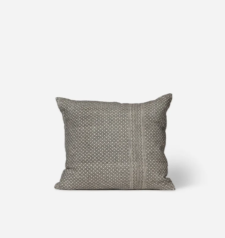 Weekend Exclusive Offers Eyal Vintage Pillow 20" x 22"