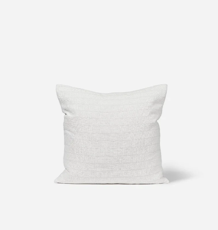 Weekend Wonders Jackson Outdoor Pillow 22" x 22"