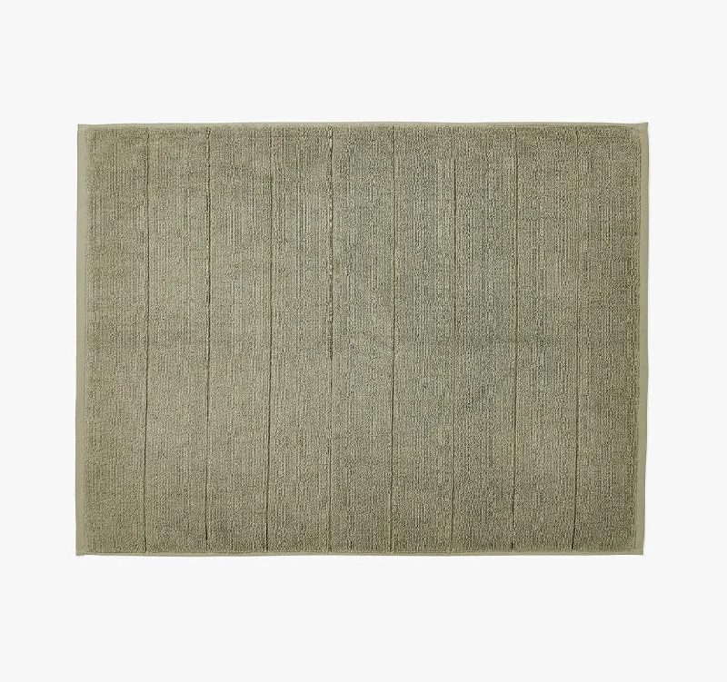 Weekend Flash Discount Paros 840GSM Cotton Bath Mat Olive