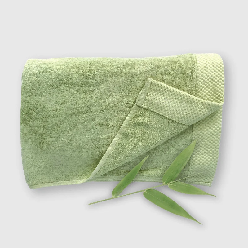 Weekend Steal of the Day BedVoyage Bamboo Bath Towel from BedVoyage Luxury Viscose - Sage Weekend Steal of the Day BedVoyage Bamboo Bath Towel from BedVoyage Luxury Viscose - Sage