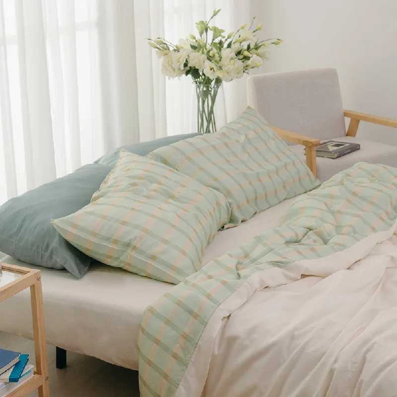 Super Low Prices Checkered Bamboo Pillowcase Pair