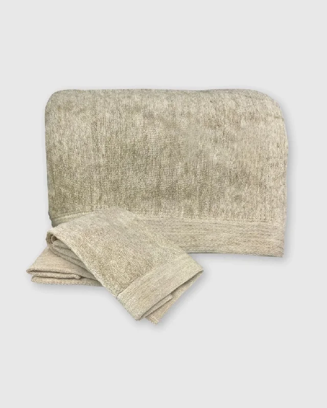 Weekend Steals Await BedVoyage Melange viscose from Bamboo Cotton Bath Sheet Set 3 Piece - Sand Weekend Steals Await BedVoyage Melange viscose from Bamboo Cotton Bath Sheet Set 3 Piece - Sand