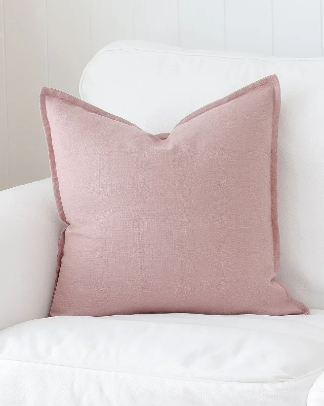 Weekend Sale Extravaganza Deco pillow cover with buttons in Woodrose