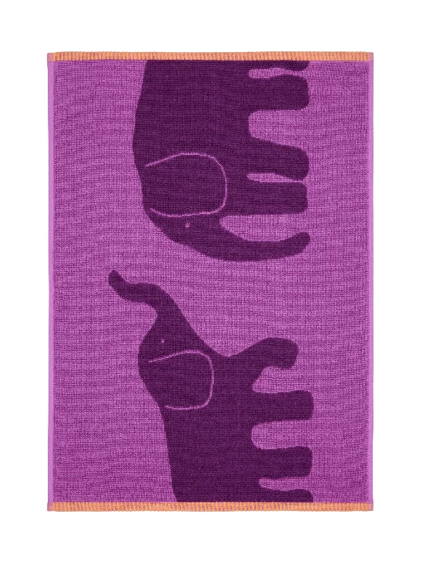 Weekend Top Offers Elefantti vapaa towel