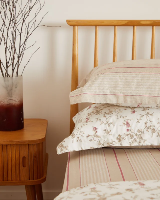 Flash Shopping Deal Foxford Antique Floral Oxford Pillowcase