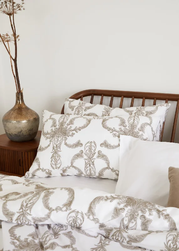 Weekend Flash Markdown Foxford Renaissance Pillowcase Set