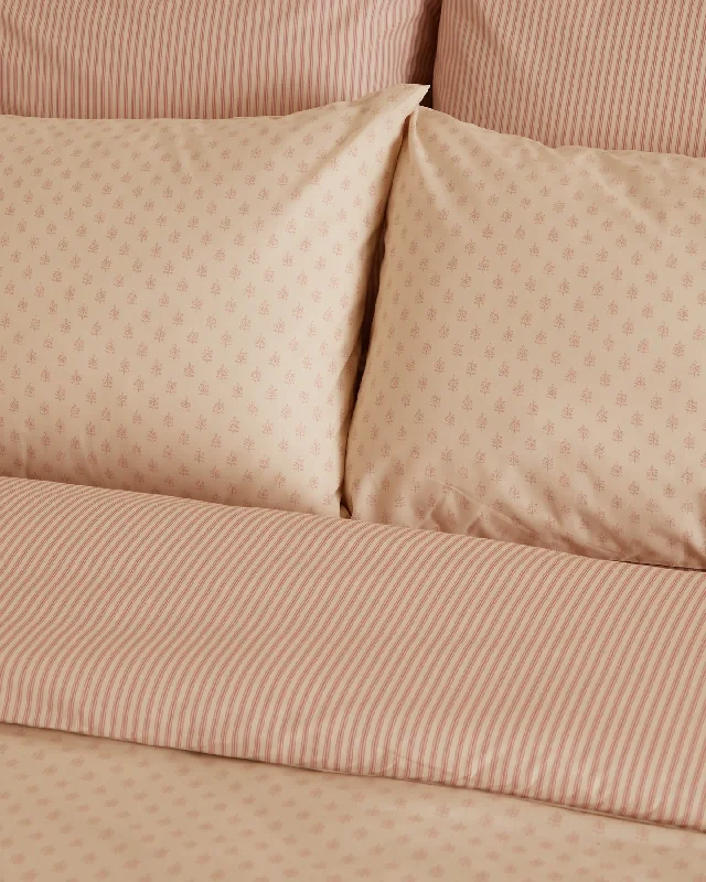 Today's Offer Foxford Rose Fern Pillowcase Set