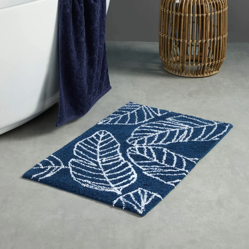 Last Chance Sale Matteo Bath Mat Navy