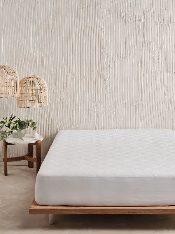 Weekend Markdowns Galore Linen House Bamboo Mattress Protector - 150 GSM