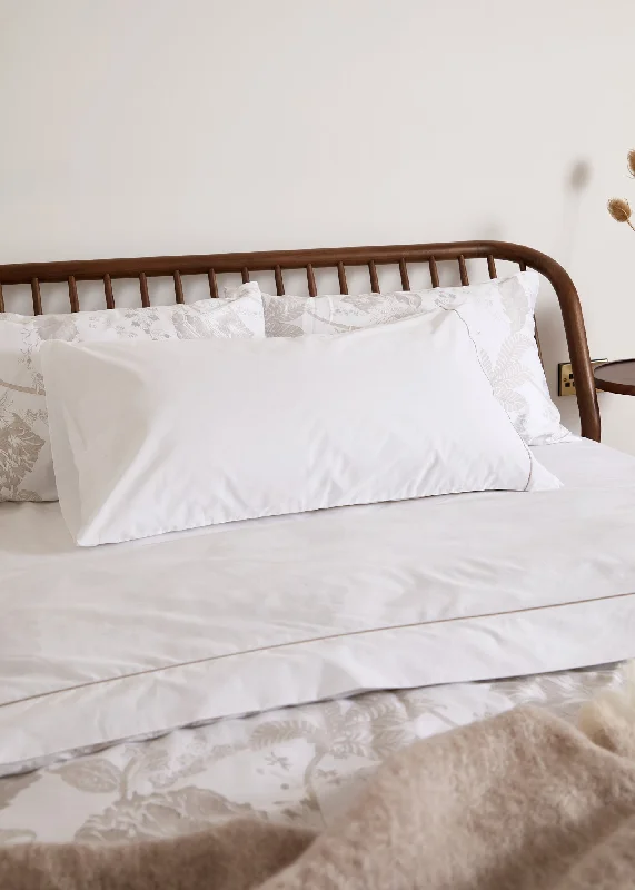 Weekend Bonanza Foxford Nacre Rolenio King Pillowcase
