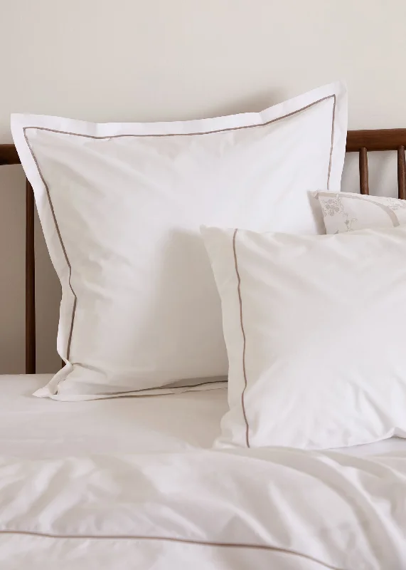 Weekend Flash Deals Foxford Nacre Rolenio Square Pillowcase