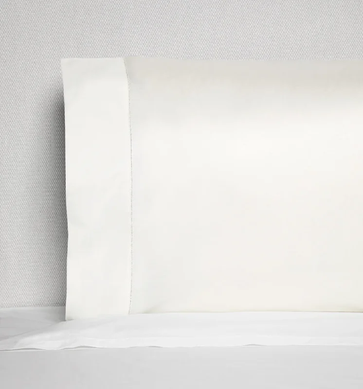 Weekend Promo Offers SFERRA Giza 45 Seta Pillowcases