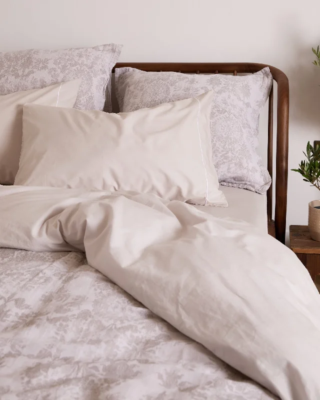Weekend Hot Savings Foxford Standard Nacre Pillowcase with Rolenio